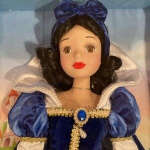 Snow White keepsake doll